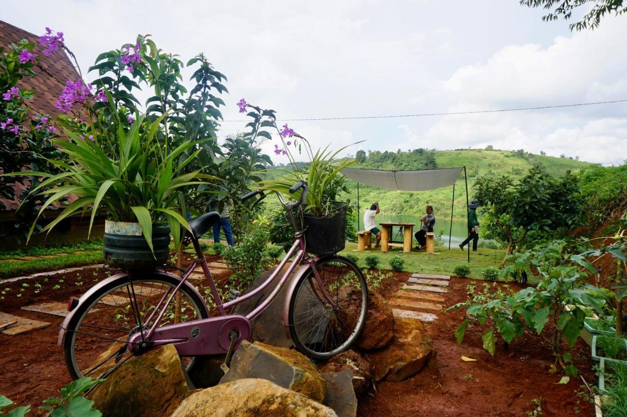 Nha Bao La - Ho Dak Long Thuong Hotell Bao Loc Exteriör bild