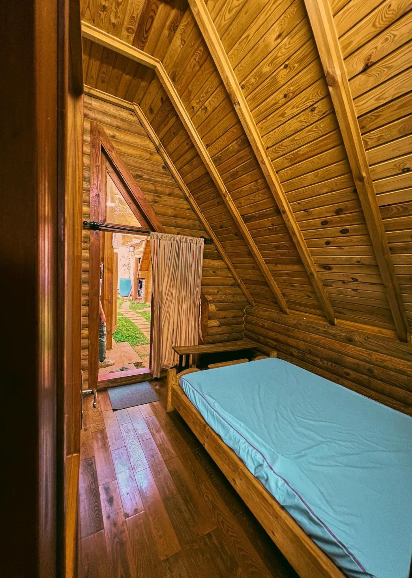 Nha Bao La - Ho Dak Long Thuong Hotell Bao Loc Exteriör bild
